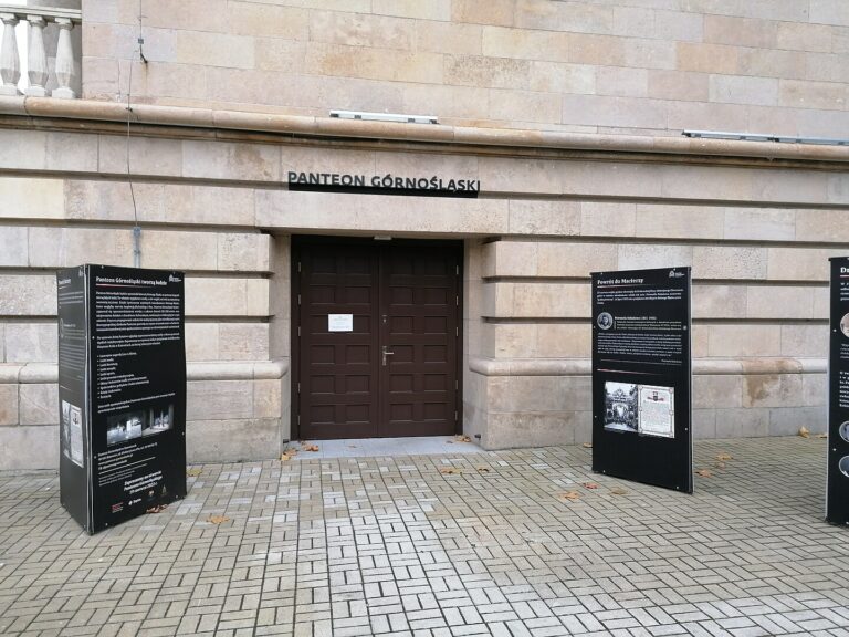 Read more about the article Opresyjna polityka historyczna w Panteonie Górnośląskim
